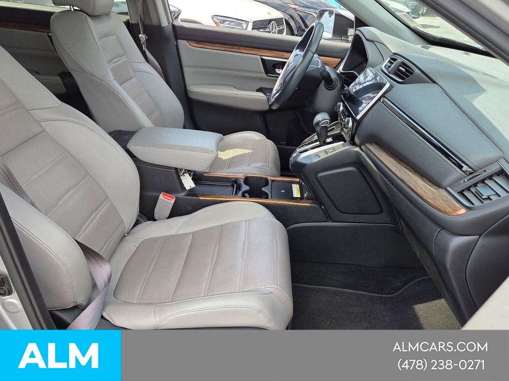 Used 2021  Honda Touring image 17