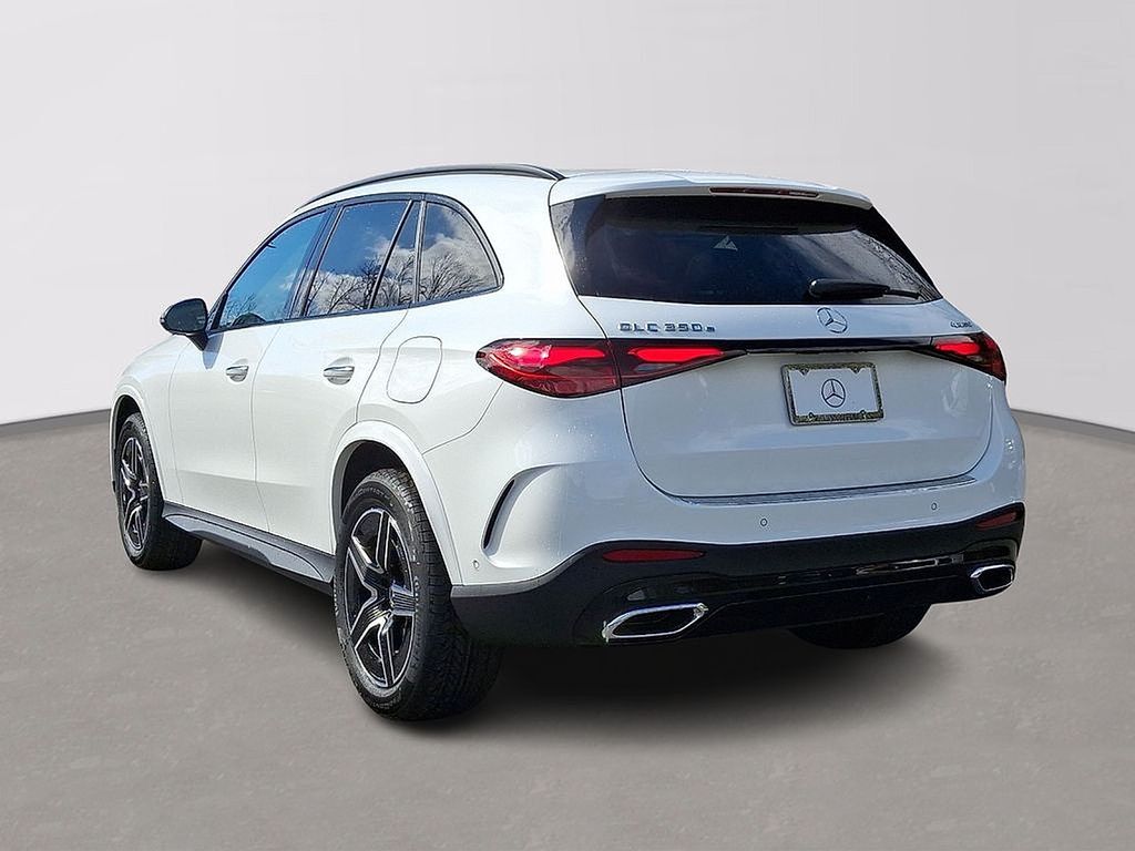 Thumbnail: 2025 Mercedes-Benz GLC - 4