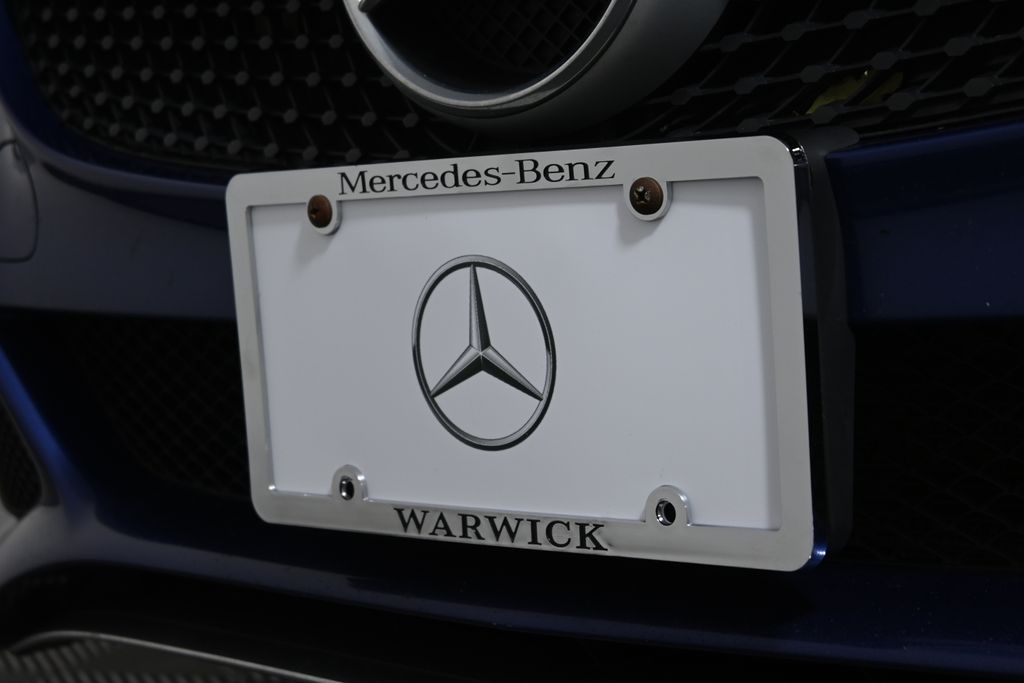 Thumbnail: 2017 Mercedes-Benz C-Class - 12