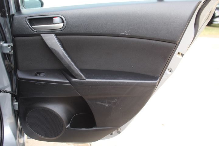 Used Car 2013 Mazda Mazda3  I Touring For Sale Under $10,000 In Georgetown, Texas