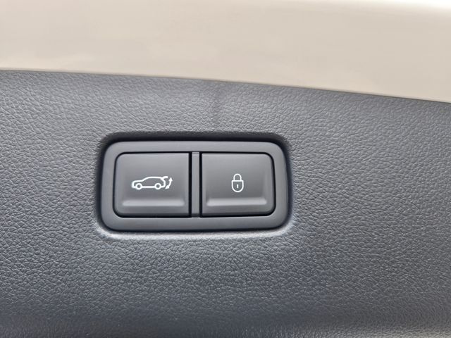 2026 Genesis GV70 Sport Prestige 30
