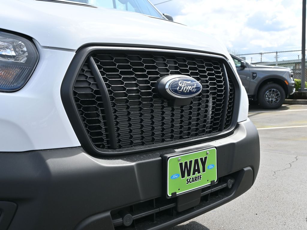 2025 Ford Transit 350 HD