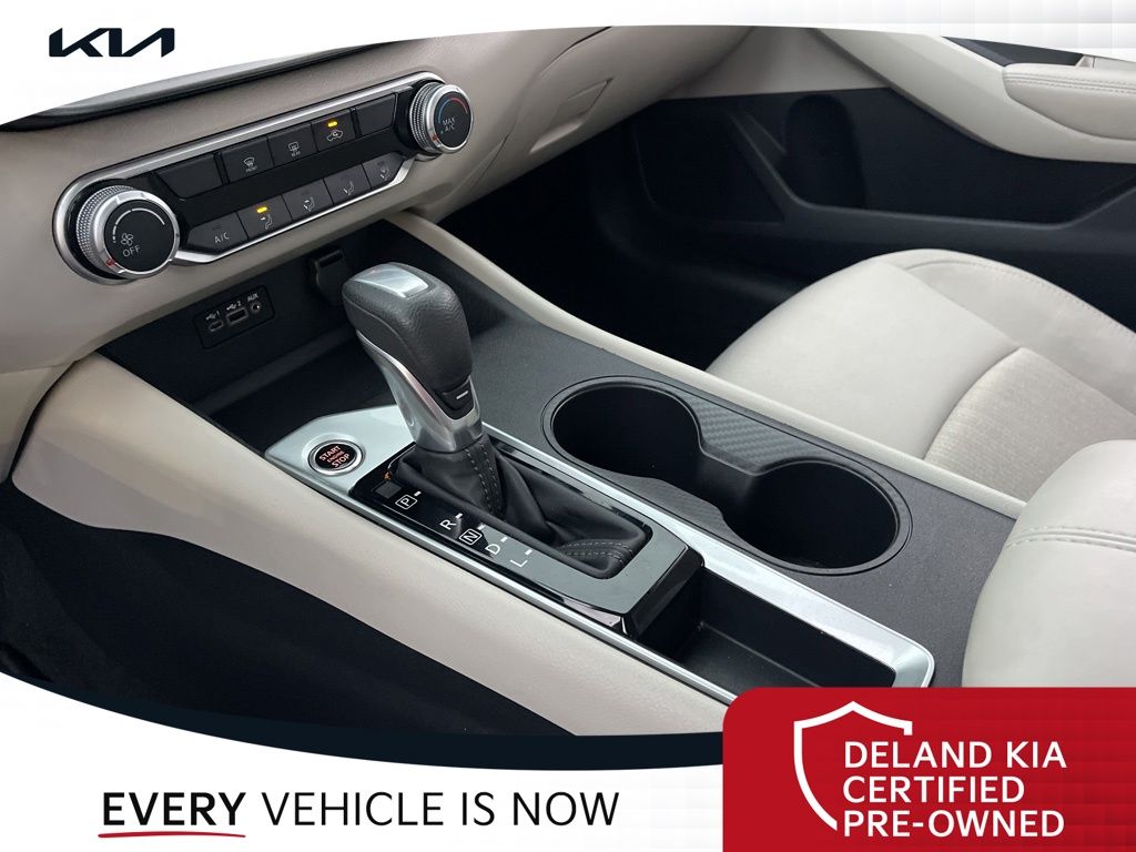 2025 Nissan Altima SV - Photo 27