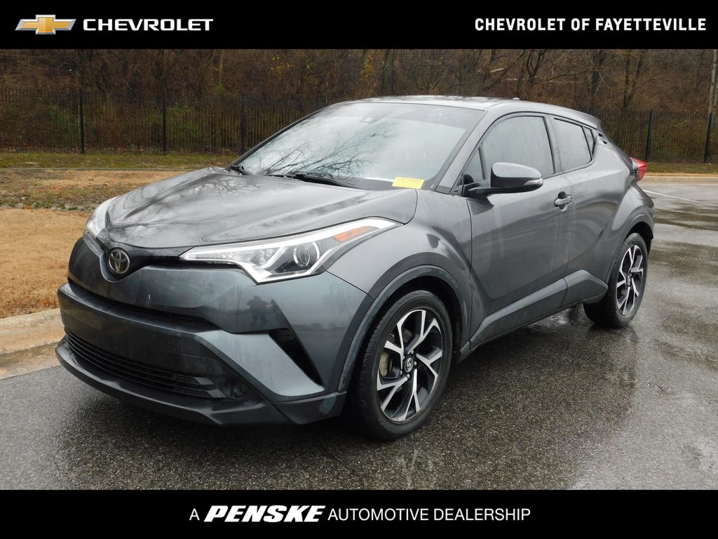 2018 Toyota C-HR XLE -
                Fayetteville, AR