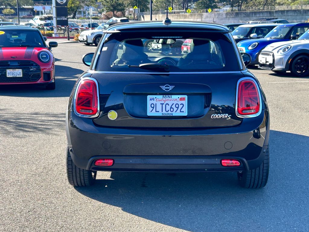 Thumbnail: 2024 MINI Cooper - 4