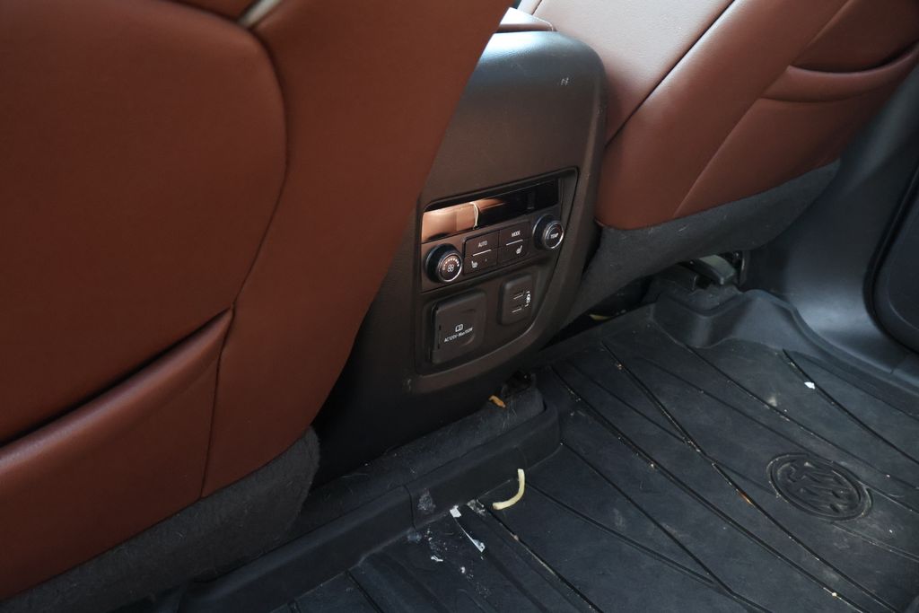 Thumbnail: 2021 Buick Enclave - 32