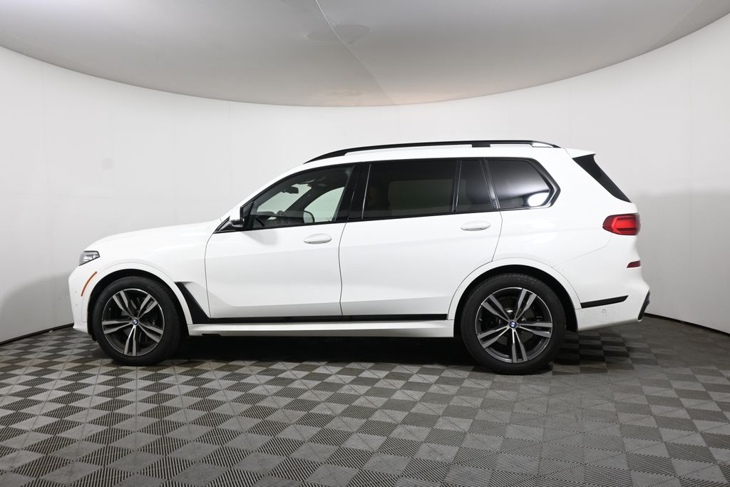 Thumbnail: 2022 BMW X7 - 2