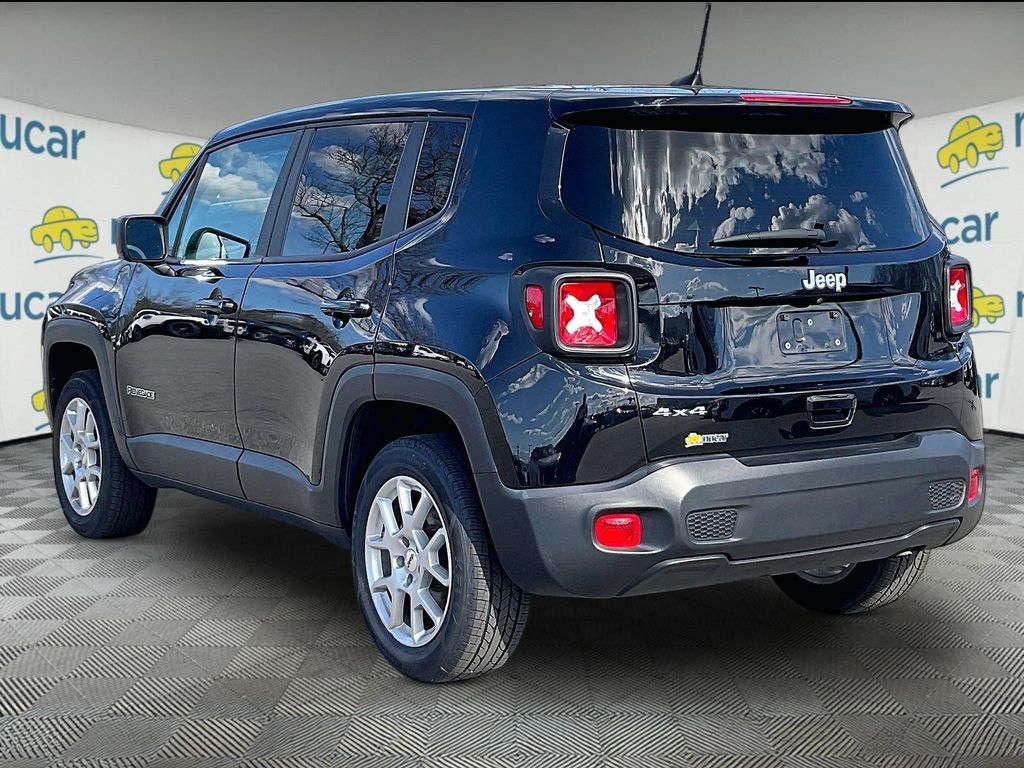 2023 Jeep Renegade — photo 4