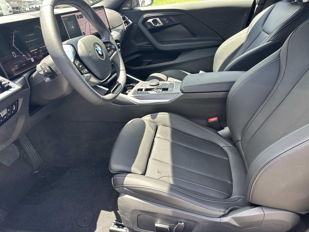 Thumbnail: 2025 BMW 2 Series - 15