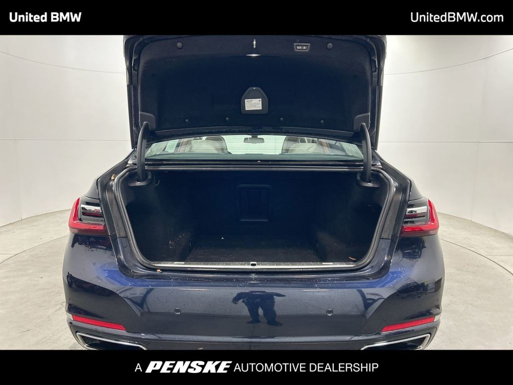 Thumbnail: 2020 BMW 7 Series - 22