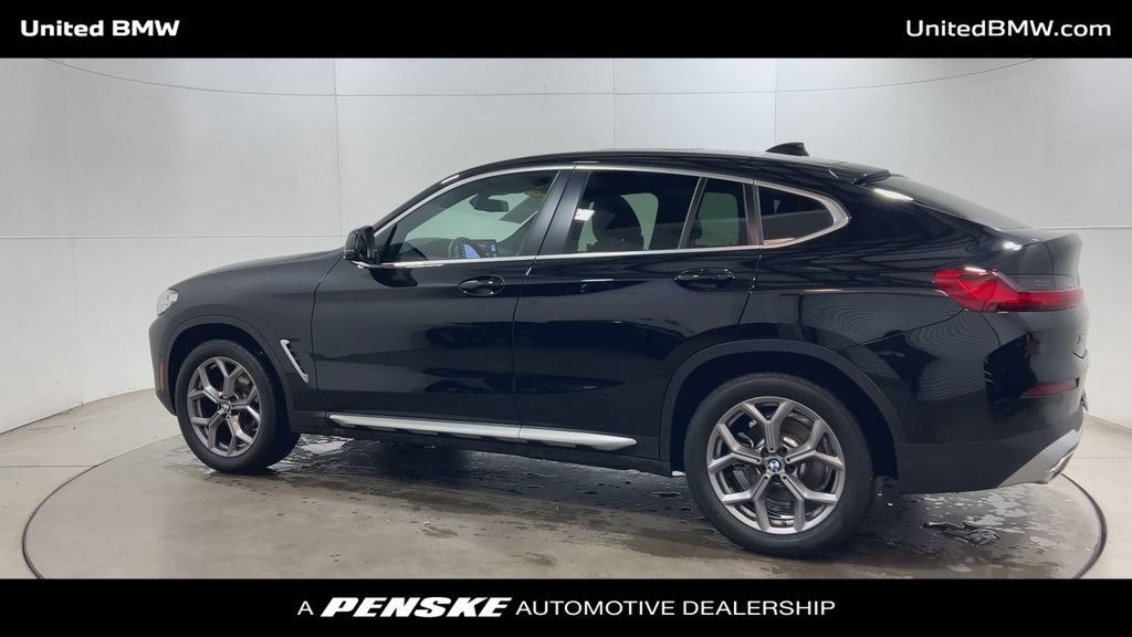 Thumbnail: 2025 BMW X4 - 6
