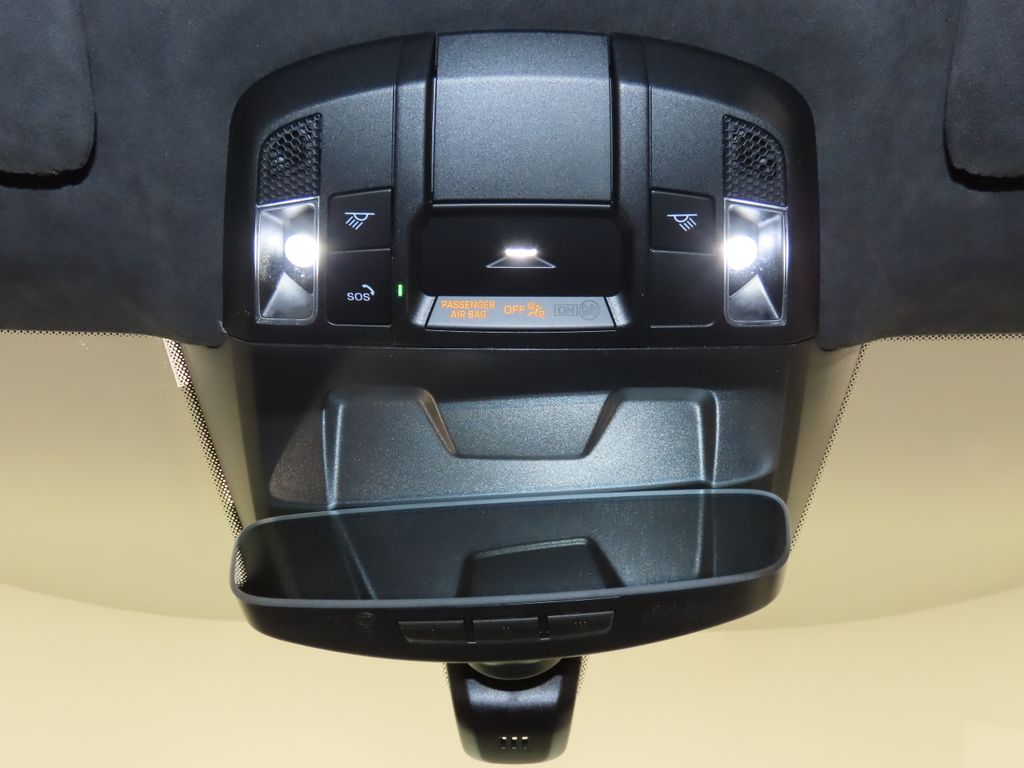 Thumbnail: 2026 Porsche 911 - 31