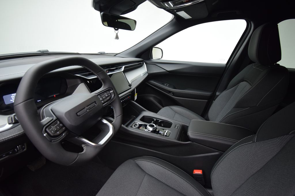 new 2026 Jeep Cherokee car, priced at $33,284