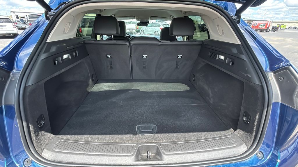 Used Car 2022 Buick Envision  Essence For Sale Under $30,000 In Austin, Texas