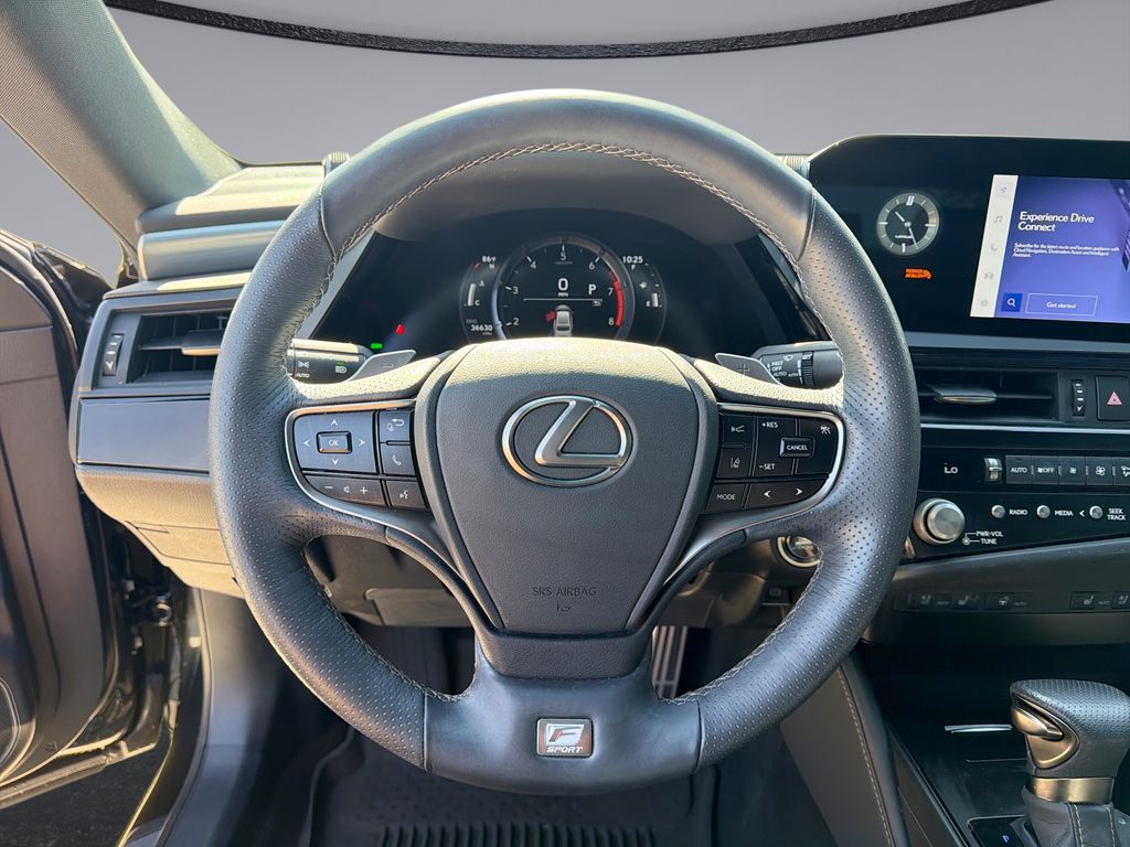 Thumbnail: 2024 Lexus ES - 21