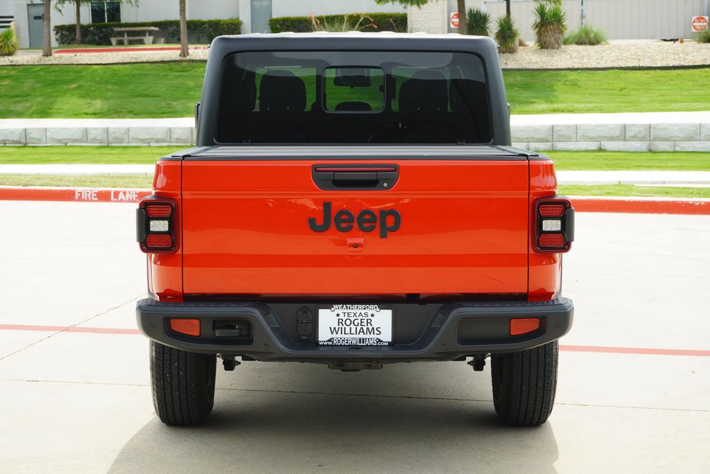 Used Car 2025 Jeep Gladiator  Sport S For Sale Under $40,000 In Weatherford, Texas