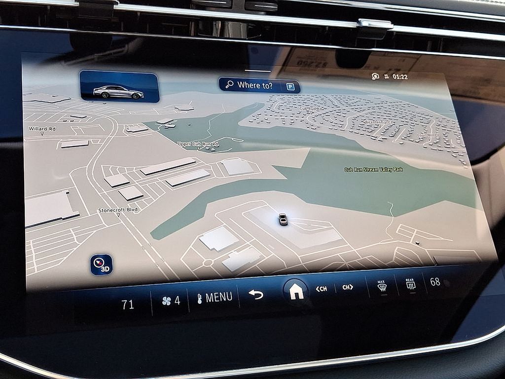 Thumbnail: 2025 Mercedes-Benz E-Class - 12