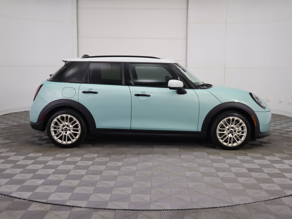 Thumbnail: 2026 MINI Cooper - 4