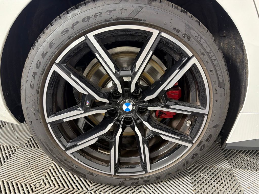 Thumbnail: 2026 BMW 4 Series - 13