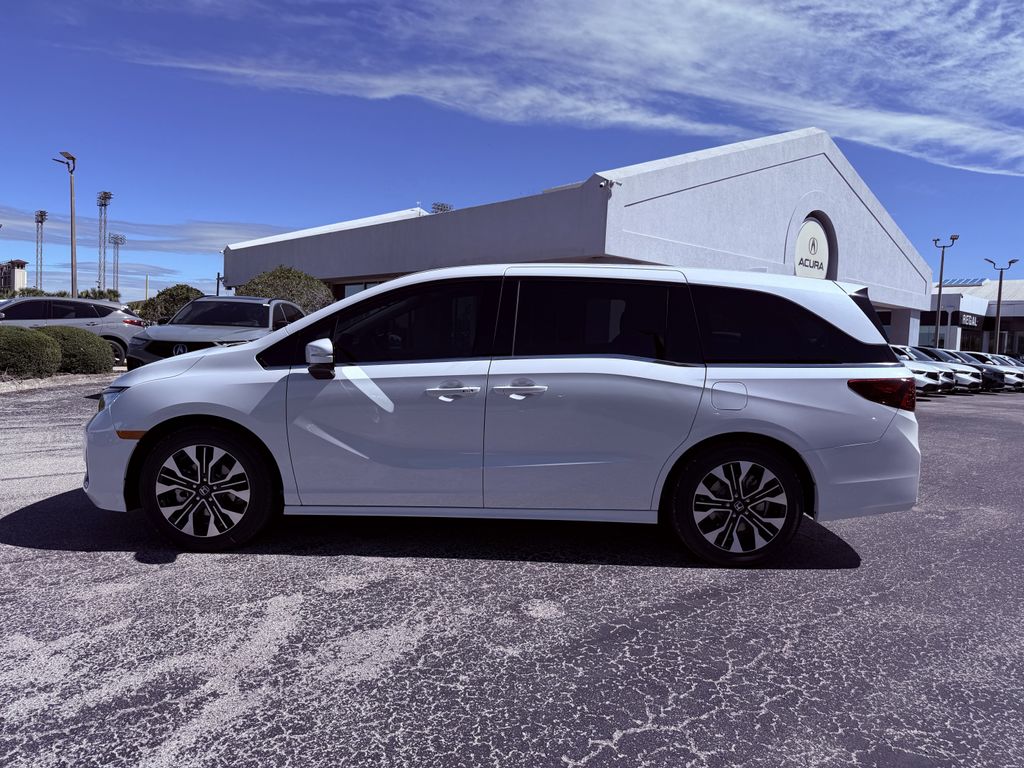 new 2026 Honda Odyssey car, priced at $46,088