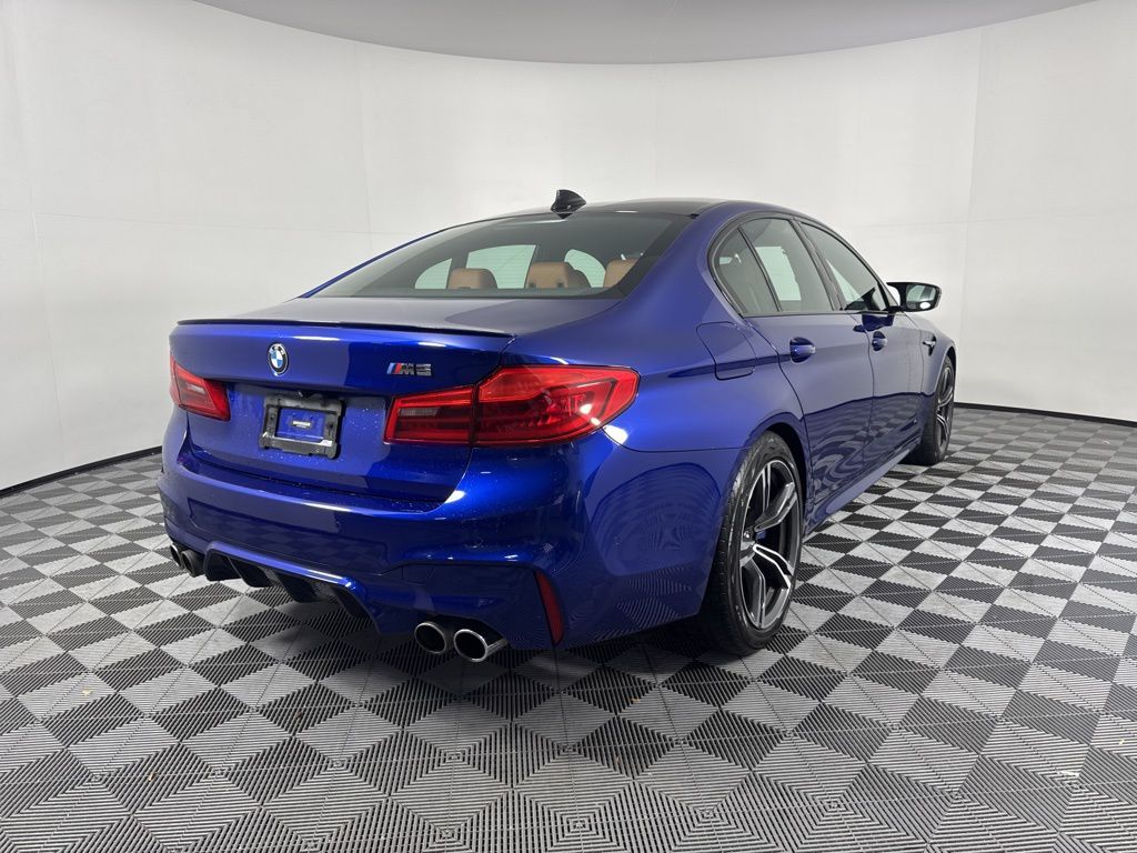 Thumbnail: 2019 BMW M5 - 5
