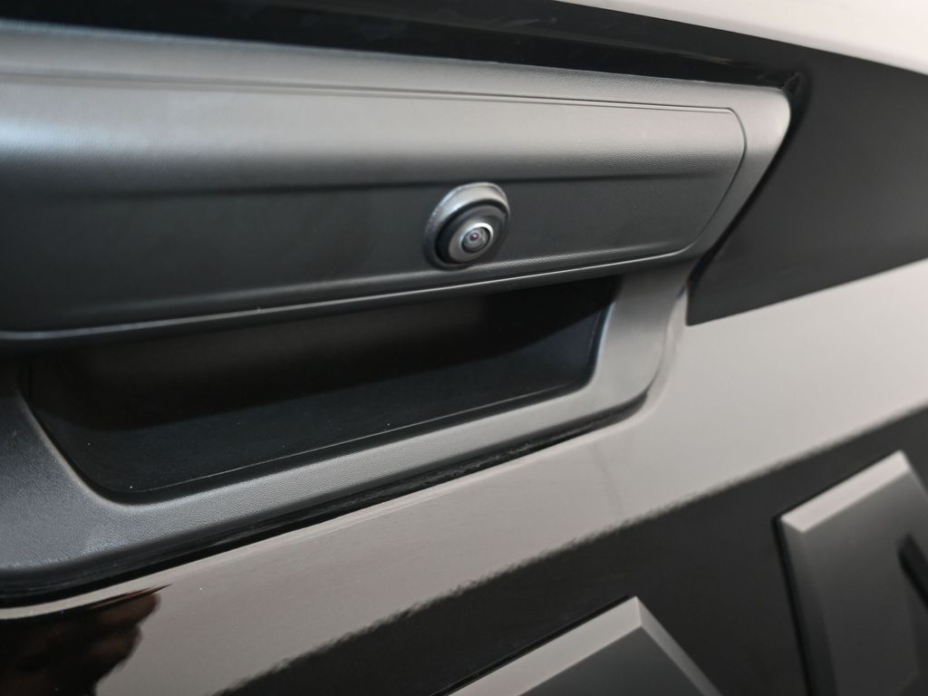 New 2026 Diamond Black Crystal Pearlcoat Ram Big Horn image 37