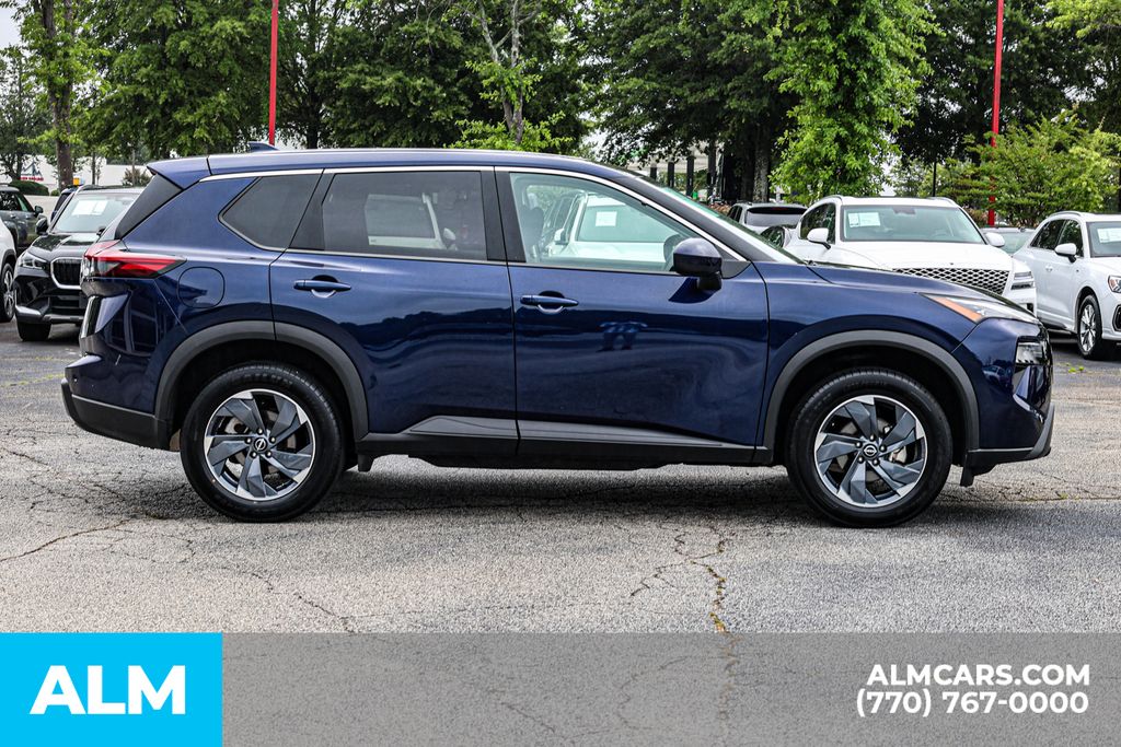 Used 2025 Blue Nissan SV image 10
