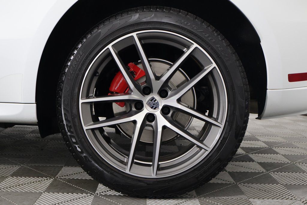 Thumbnail: 2023 Porsche Macan - 17