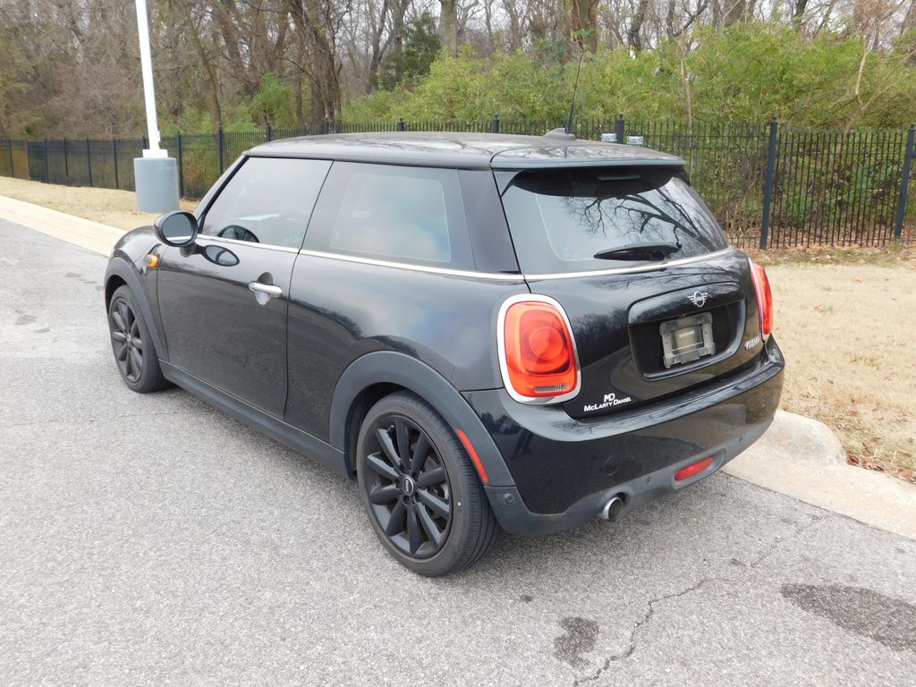 Thumbnail: 2019 MINI Cooper - 9