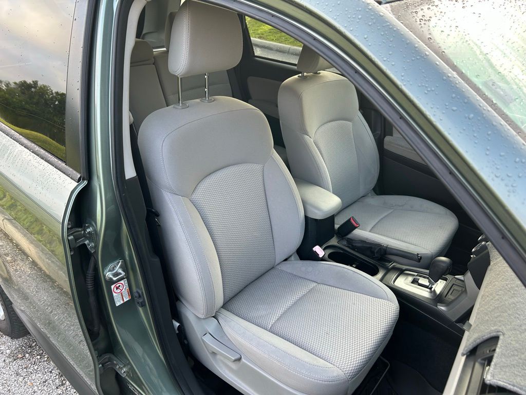 Thumbnail: 2015 Subaru Forester - 16