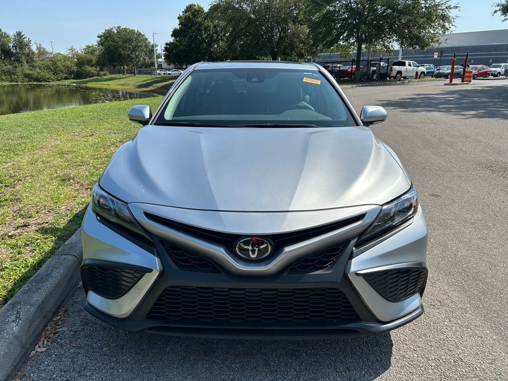 2024 Toyota Camry SE 8