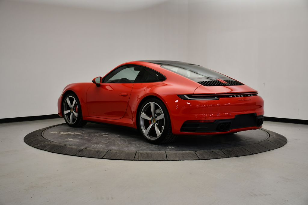 Thumbnail: 2020 Porsche 911 - 3