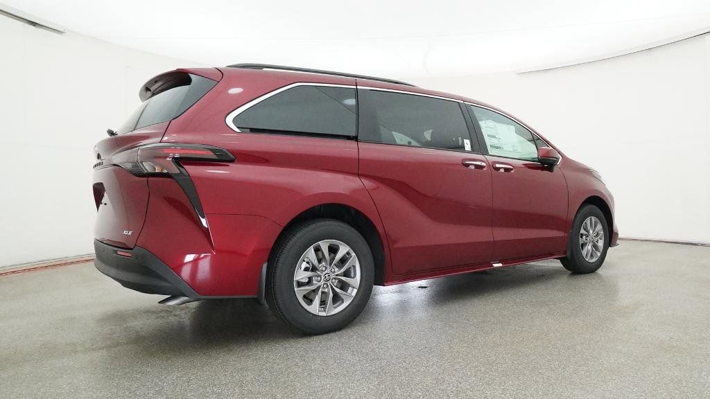 Thumbnail: 2025 Toyota Sienna - 7