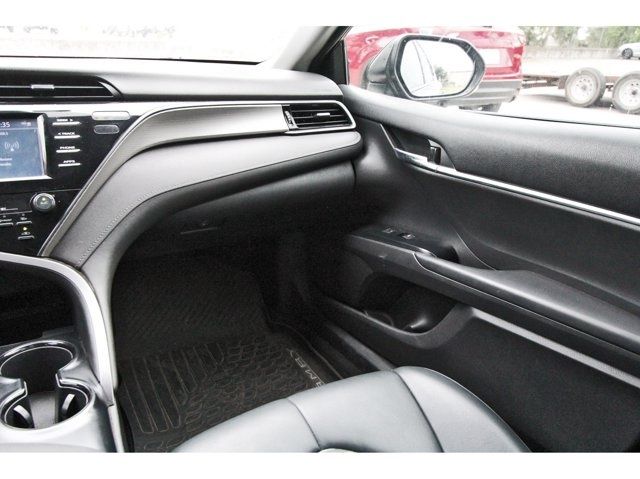 2020 Toyota Camry SE Black at DeMontrond Auto Country