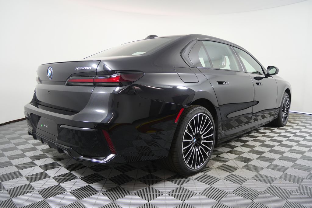 Thumbnail: 2026 BMW i7 - 3