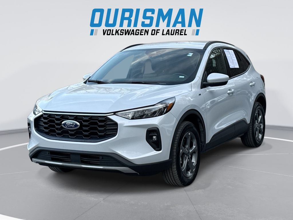 Space Silver Metallic 2025 Ford Escape ST-Line Select AWD SUV / Crossover All-Wheel Drive 8-Speed Automatic