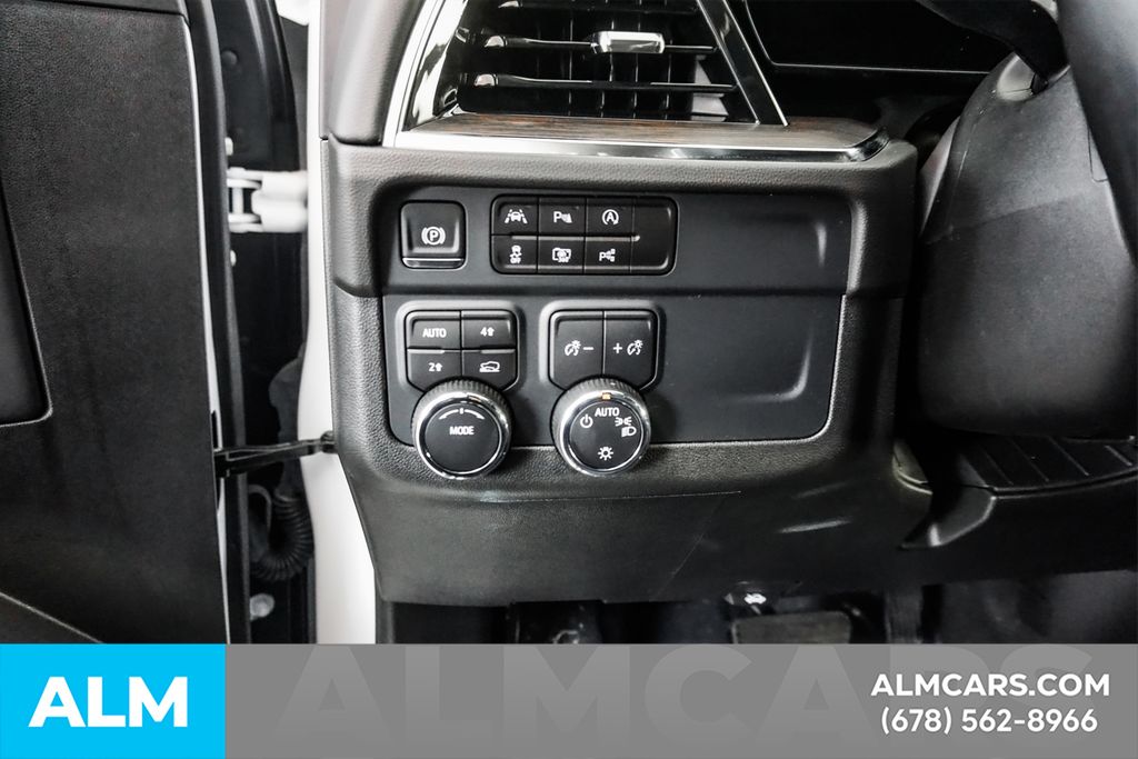 Used 2025 White Chevrolet LT image 35