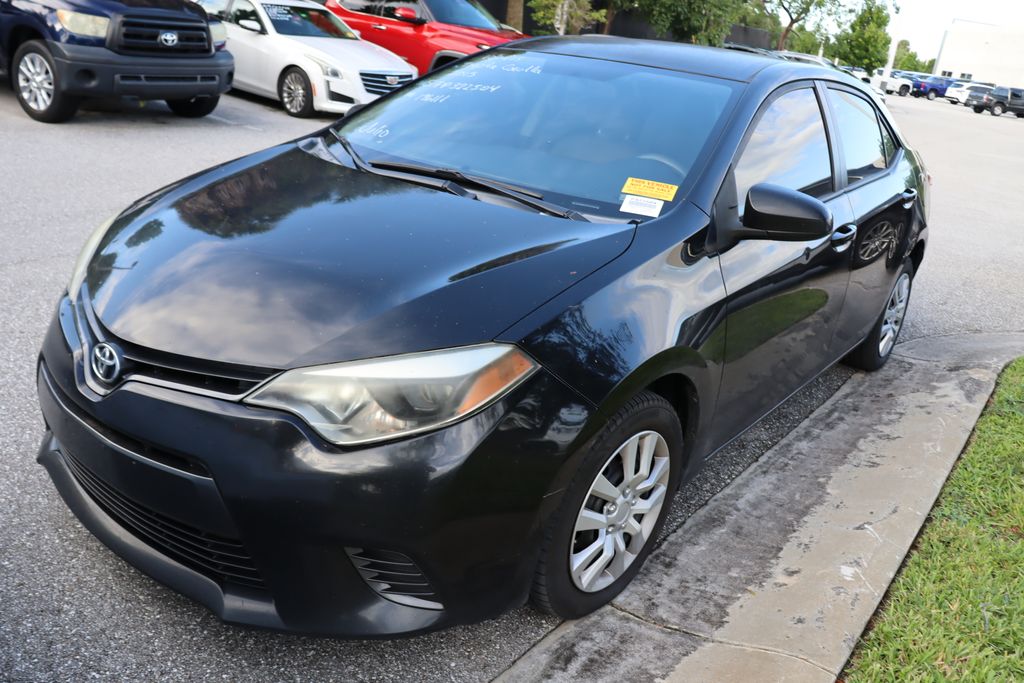 Thumbnail: 2015 Toyota Corolla - 2