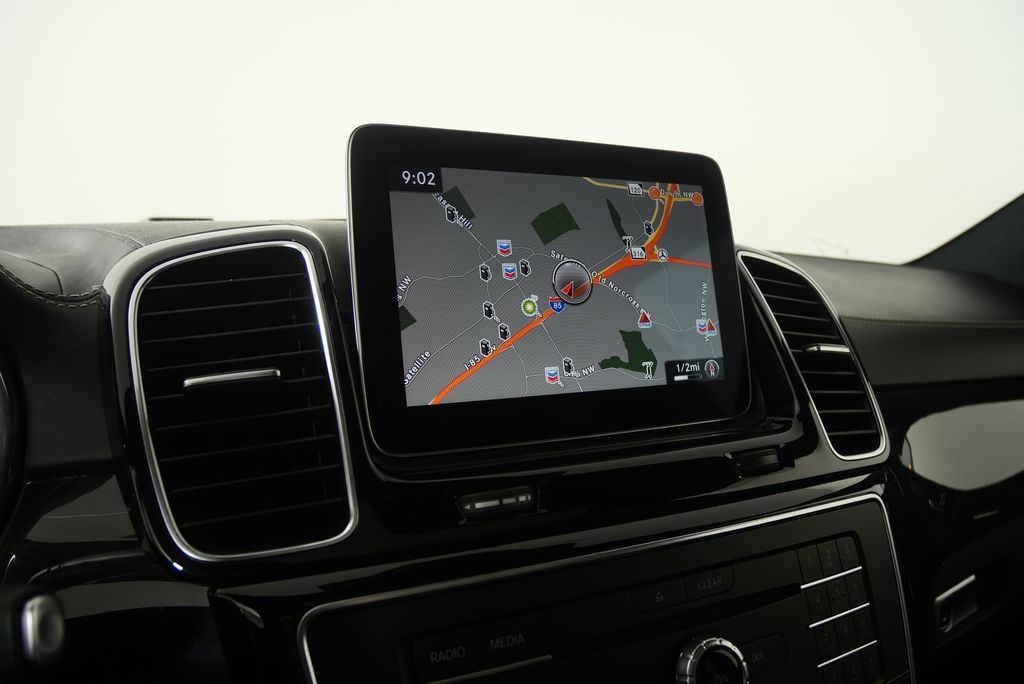 Thumbnail: 2018 Mercedes-Benz GLE - 25