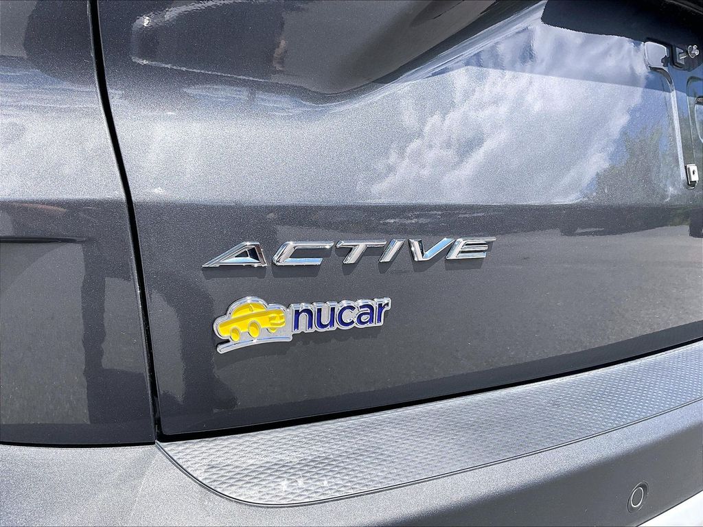 2025 Ford Escape — photo 26