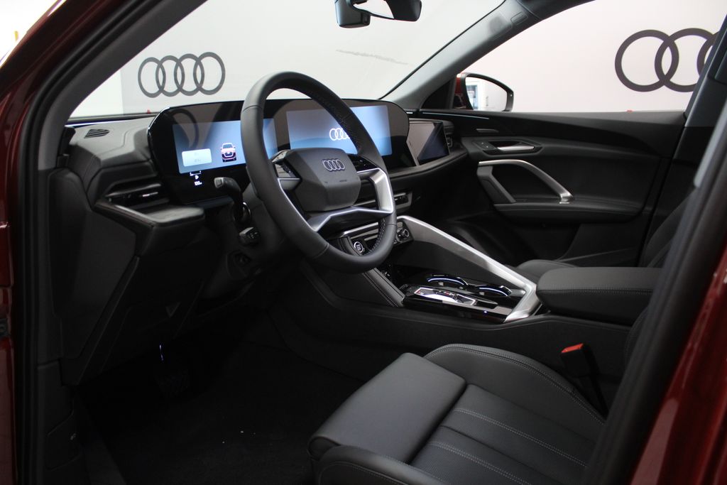 Thumbnail: 2026 Audi Q5 - 11