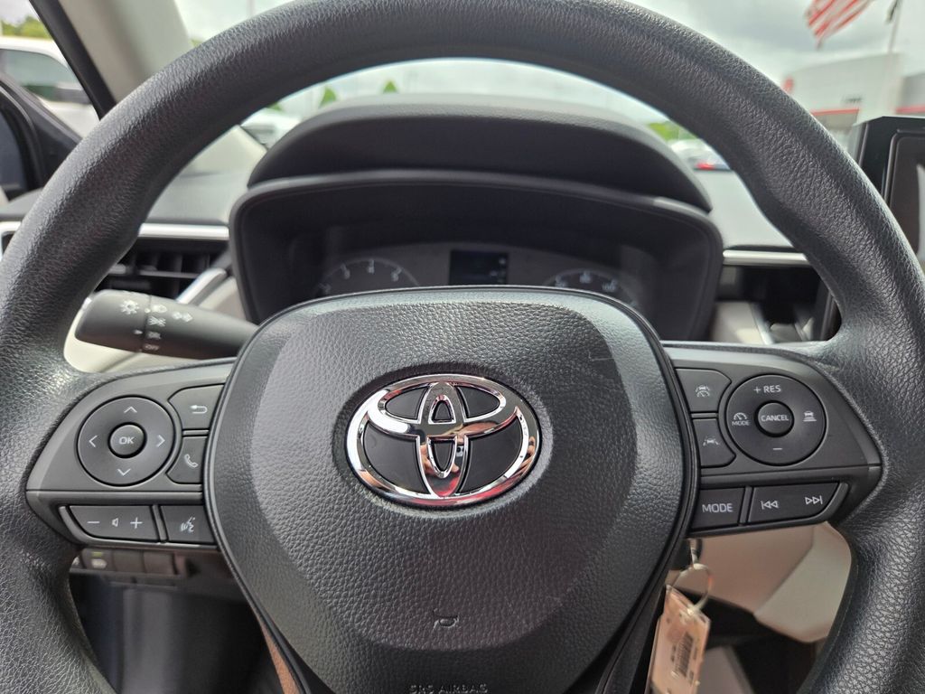 Used 2025 Toyota Corolla Cross SUV