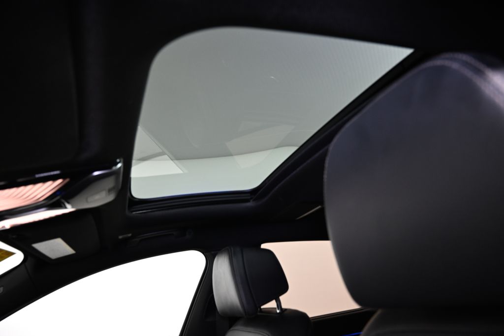 Thumbnail: 2020 BMW 7 Series - 20