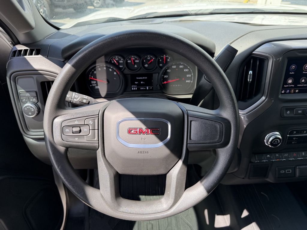 new 2025 GMC Sierra 1500 car, priced at $40,097