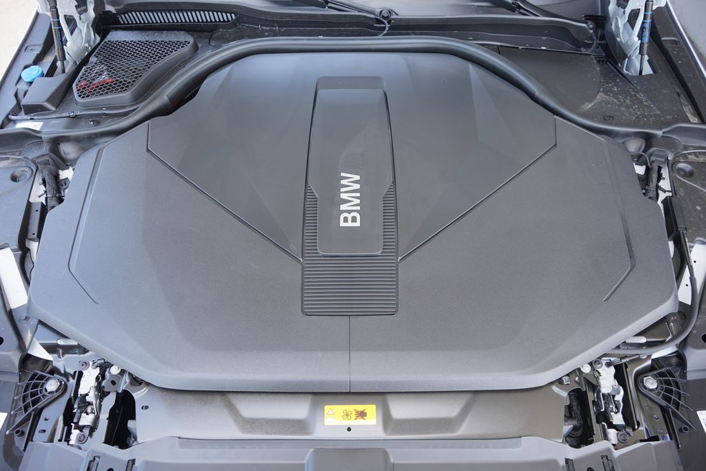 2024 BMW i5 eDrive40 21