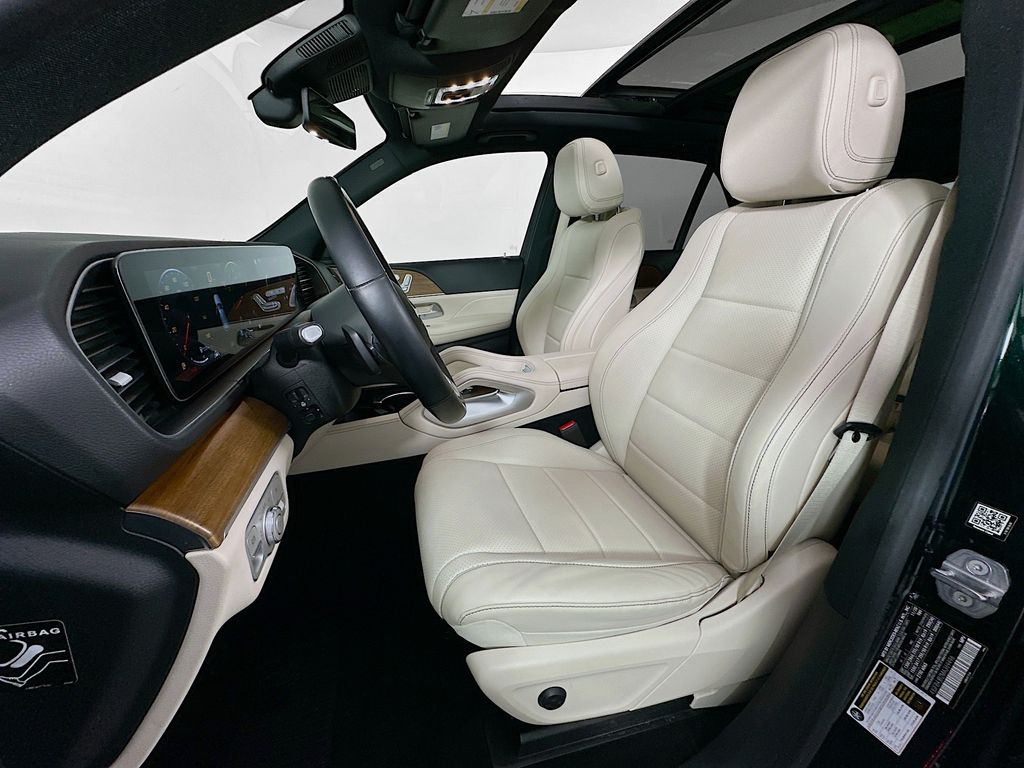 Thumbnail: 2021 Mercedes-Benz GLE - 22