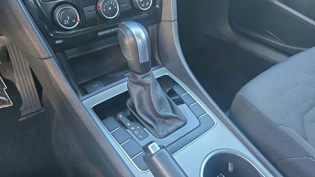 2021 Volkswagen Passat