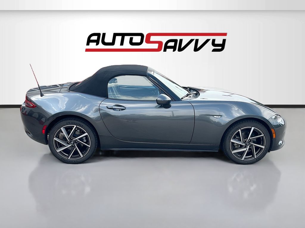 Used 2022 Gray Mazda Grand Touring image 8