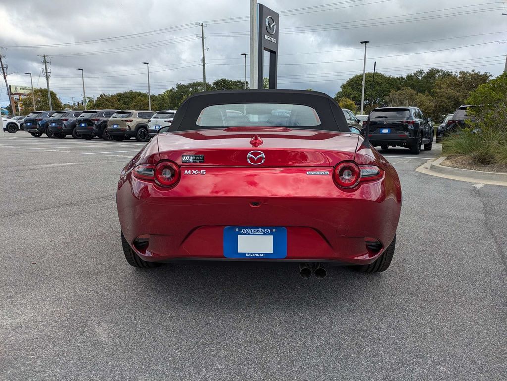 2026 Mazda MX-5 Miata Grand Touring
