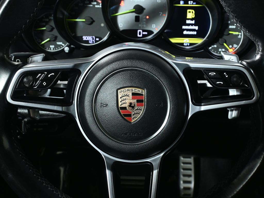 Thumbnail: 2017 Porsche Cayenne - 19